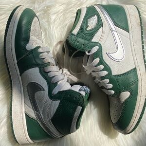 JORDAN 1 RETRO HIGH OG GS 'GORGE GREEN' 4.5 Youth